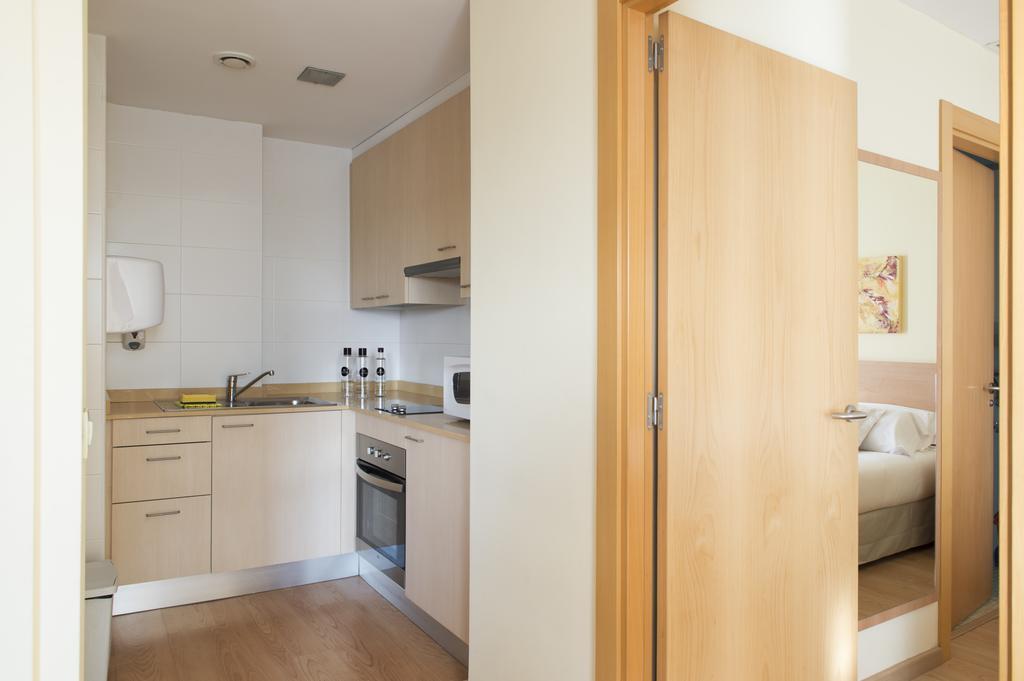 One-Bedroom Apartment 2